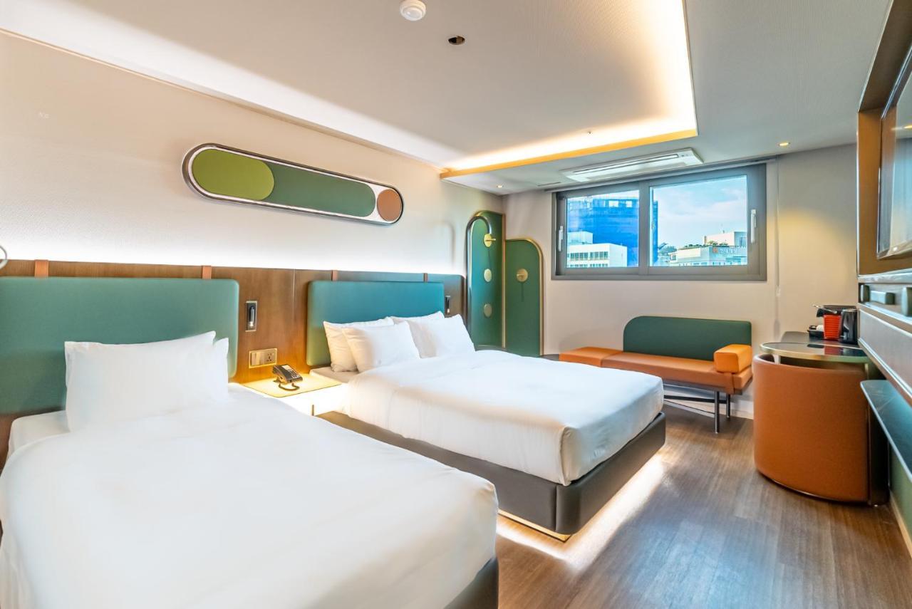 L&L Central Hotel Jeju Exterior photo